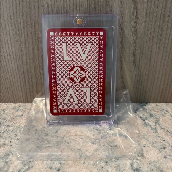 Authentic Louis Vuitton LV Playing Card in Case - 5 Of Diamonds - Picture 1 of 3